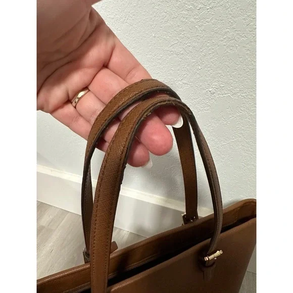 Michael Kors Brown Leather Tote Bag Gold‎ Tone MK Logo - Picture 11 of 11